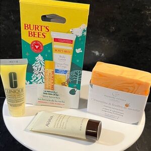 Clinique Yellow Lip Balm